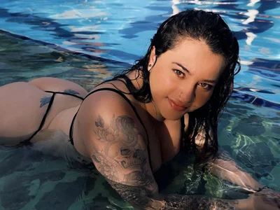 Rachel-milfy- live cam video preview