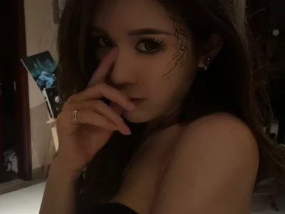 Manson13333 live cam video preview