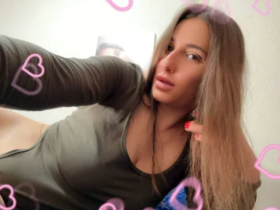 Squishy_Goddess live cam video preview