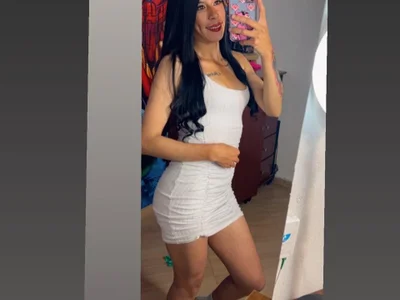 Anne_Robert Middleeastern webcam from Colombia