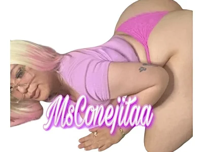 MsConejitaa webcam profile - American