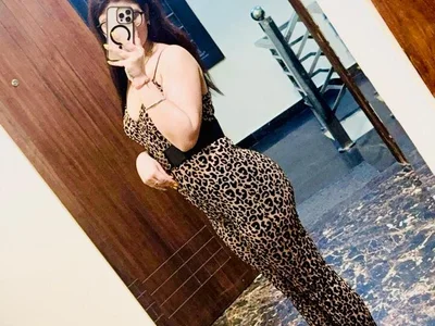 Savita992 featured webcam