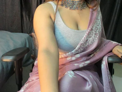 YoursSuku webcam livesex profile in india cams